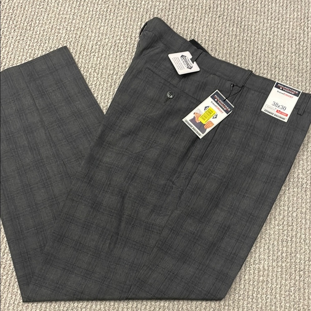 NWT Roundtree & York Men's Gray Plaid Dress Pants, Size 38 x 30